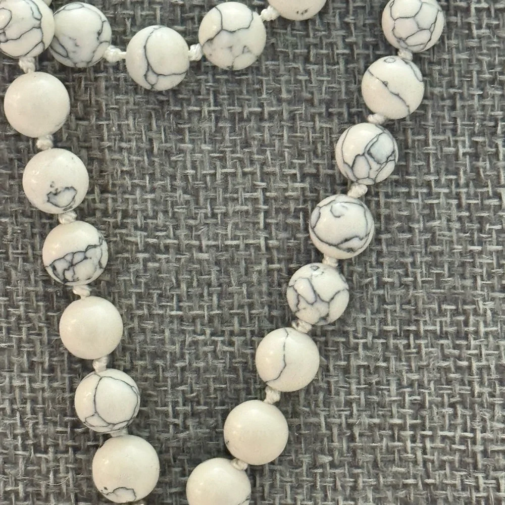 Kinsley Armelle Pepper Necklace Retired - Picture 5 of 6